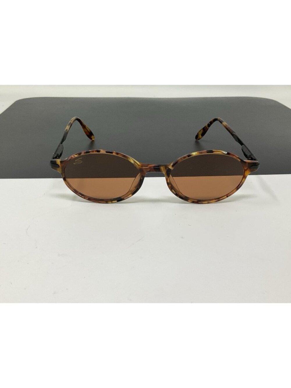 Serengeti Tweeds DR 6351 Brown Tortoise Black Oval Sunglasses Photocromic